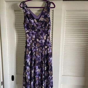 Connected Apparel Purple Floral Sleeveless Dress  12 NWOT